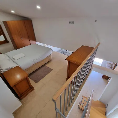 Atico Cesar Elguezabal Αλικάντε